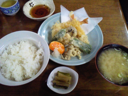 sushiya4.jpg sushiya4.jpg